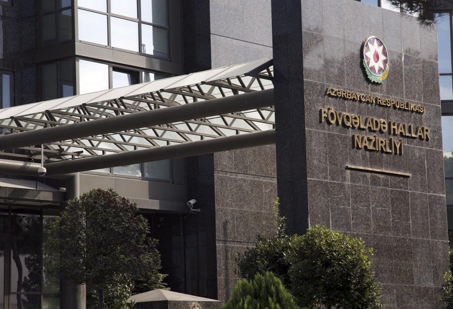 Masazırda avtomobildə sıxılı vəziyyətdə qalan şəxs xilas edilib