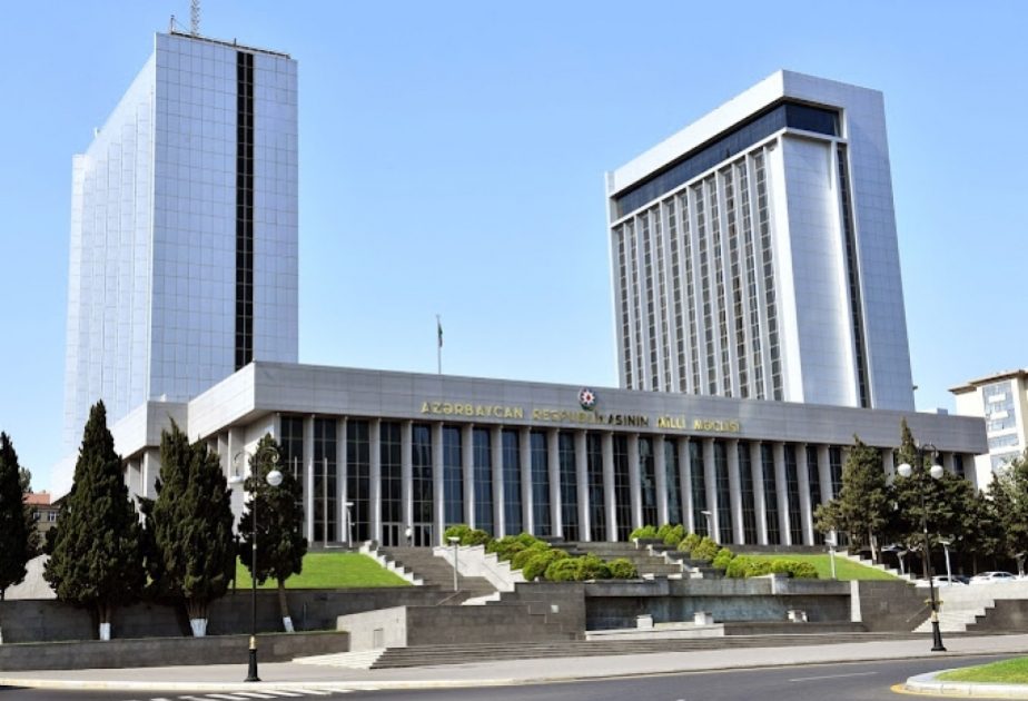 Parlamentin növbəti iclasının gündəliyi açıqlanıb