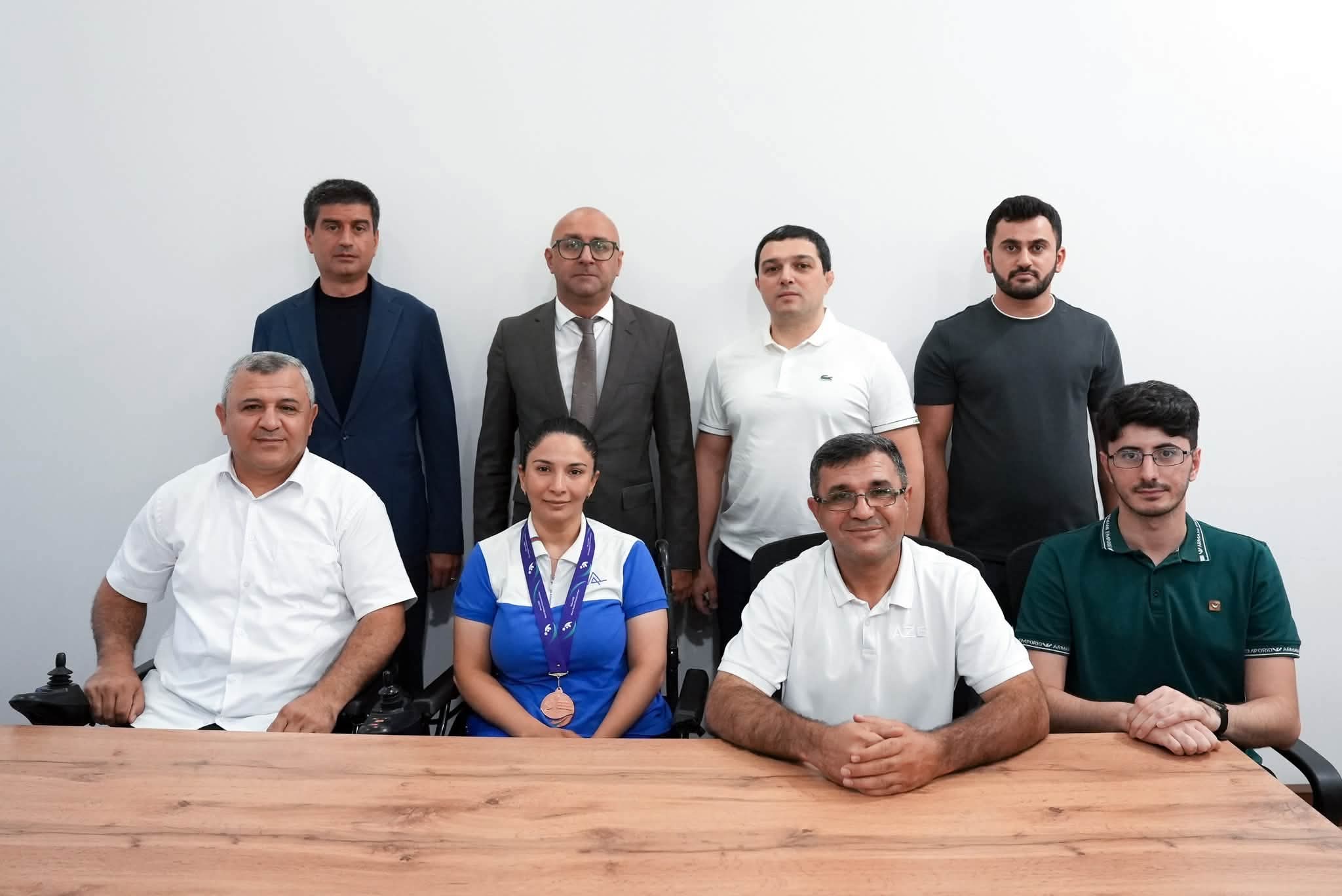 Milli Paralimpiya Komitəsinin rəhbərliyi Sona Ağayeva ilə görüşüb