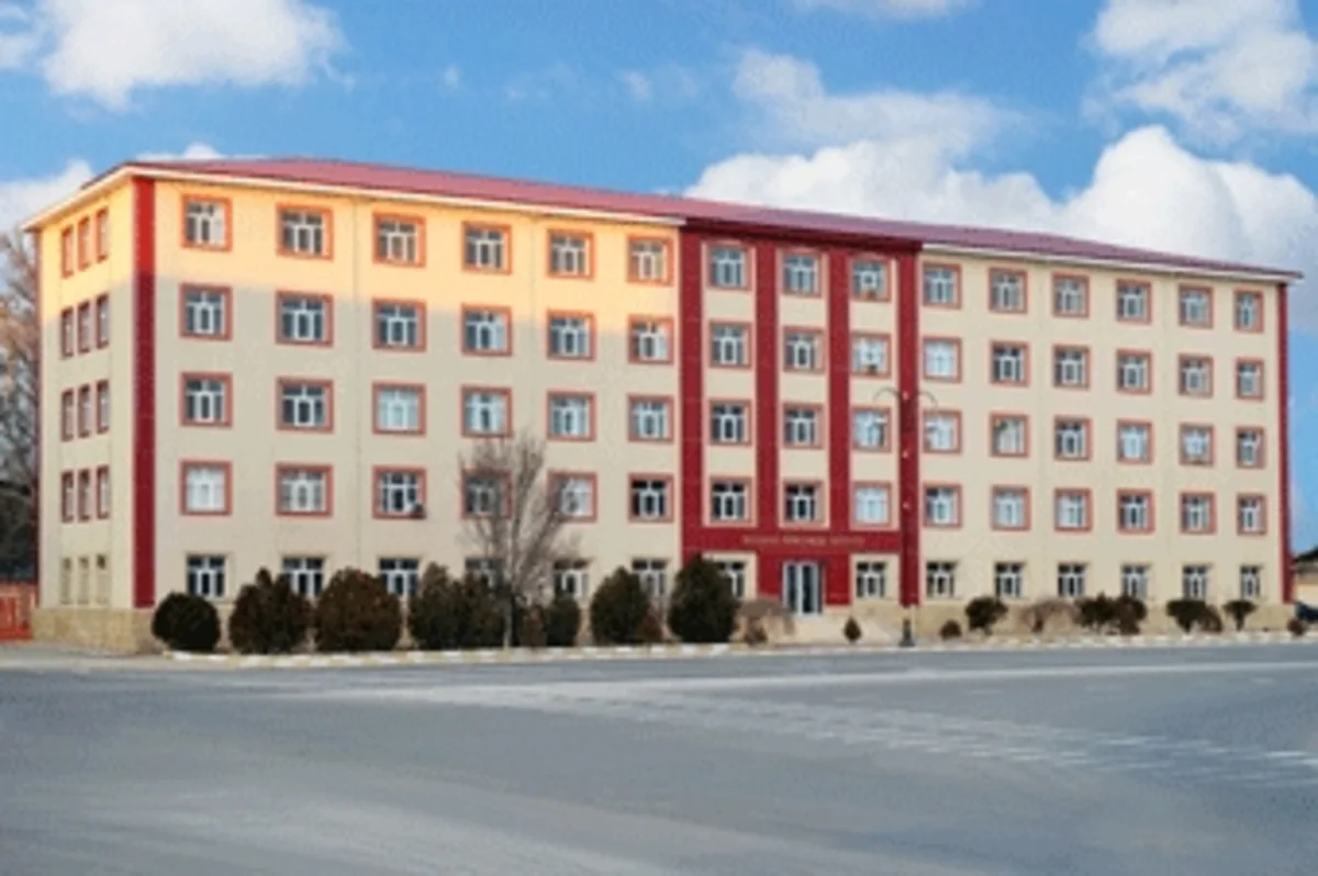 Naxçıvan Müəllimlər İnstitutu ləğv edilir