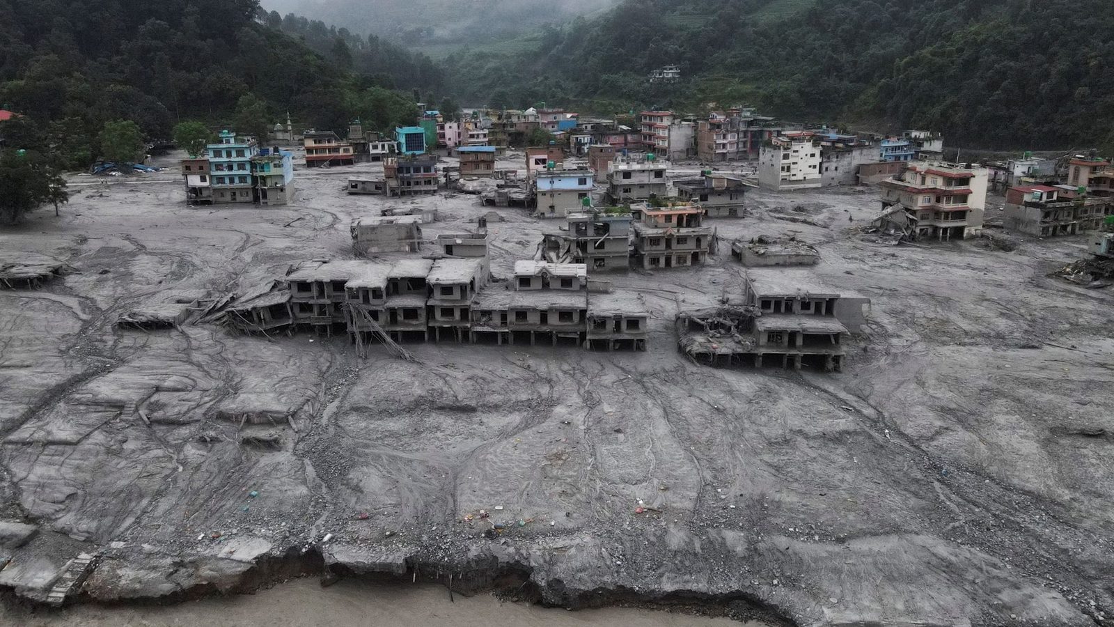 Nepalda daşqınlar nəticəsində ölənlərin sayı artıb