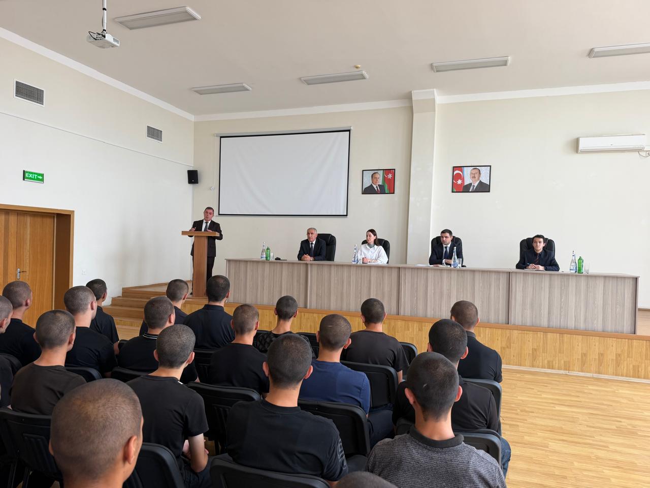 Ombudsman yetkinlik yaşına çatmayanlar üçün penitensiar müəssisəyə baş çəkib