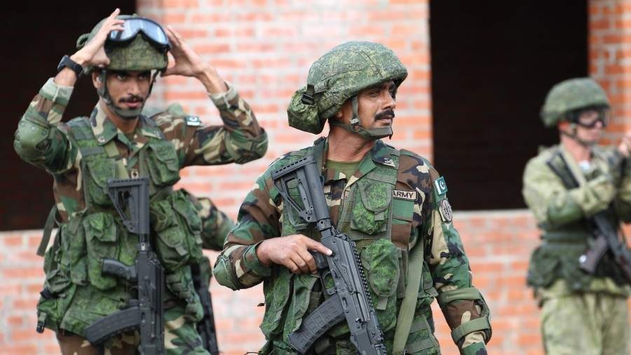 Pakistan ordusu 20-dən çox terrorçunu məhv edib