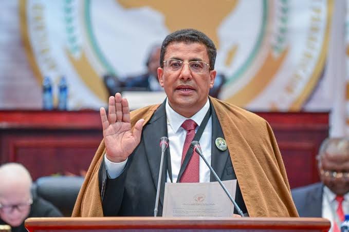 Pan-Afrika Parlamentinin prezidenti Azərbaycana səfərə gəlib