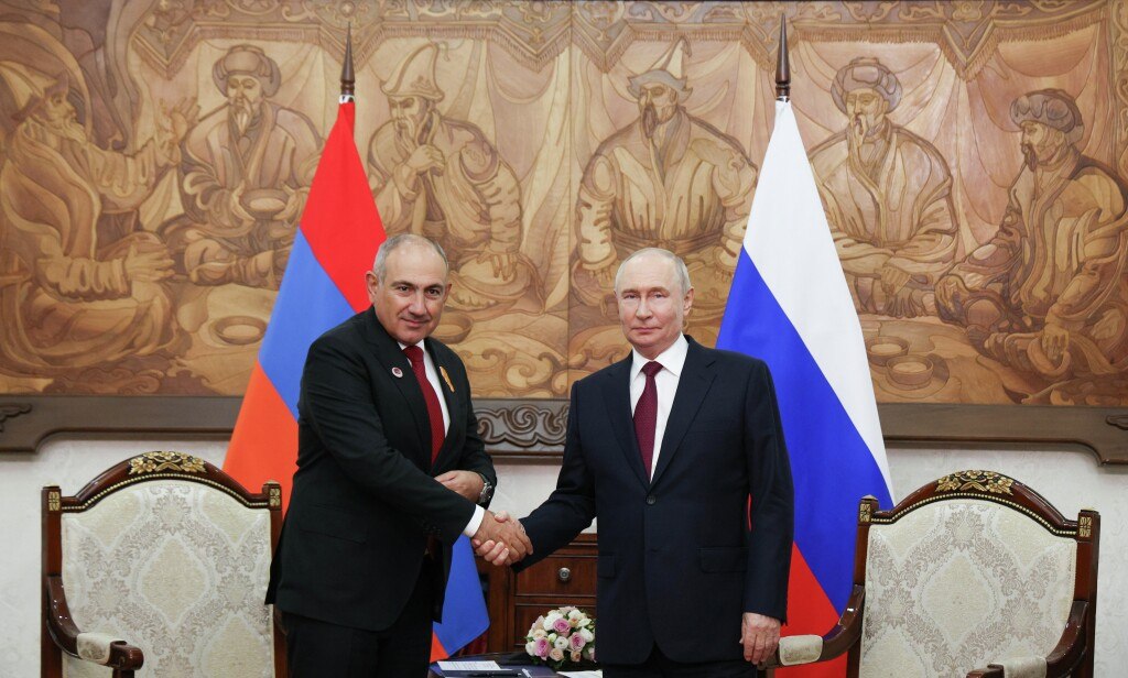 Peskov: Putin və Paşinyan Ermənistanda referendum keçirilməsini müzakirə edə bilər