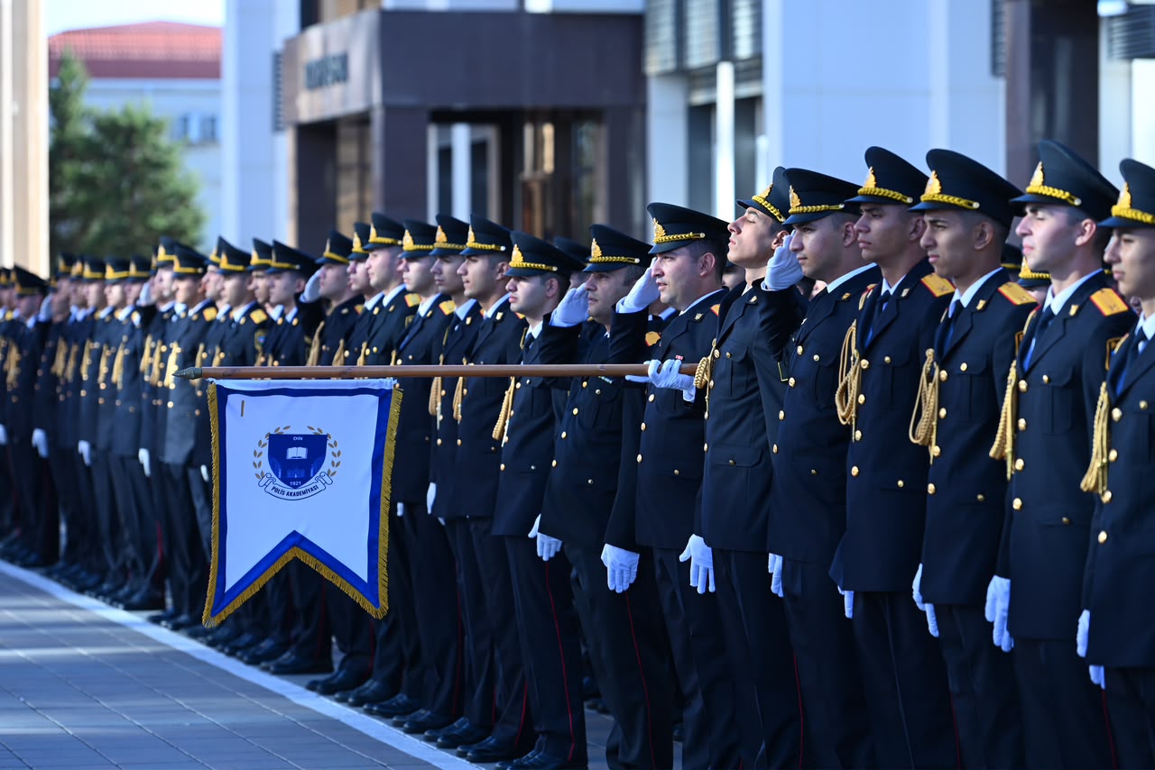 Polis Akademiyasında andiçmə mərasimi keçirilib
