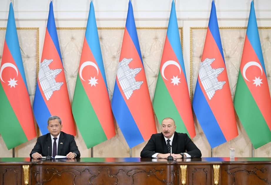 Prezident: Azərbaycan Asiya ilə Avropa arasında yerləşən ölkə kimi bağlantılarda öz rolunu oynayır