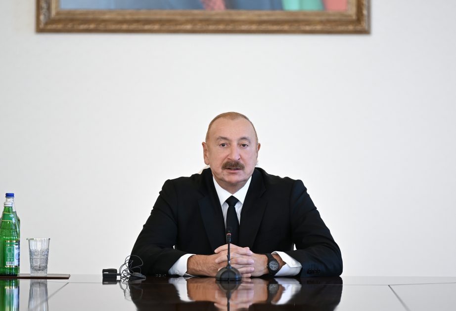 Prezident İlham Əliyev: Azərbaycan xalqı dünya mədəniyyətinə bir çox dahi şəxsiyyətlər bəxş edib