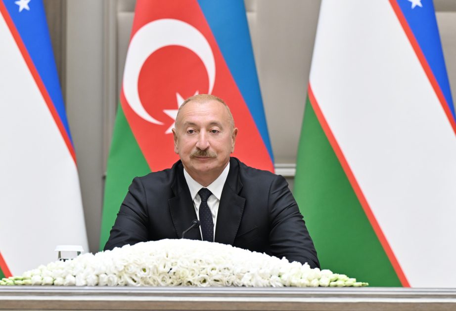 Prezident İlham Əliyev: Azərbaycanın və Özbəkistanın irəliləmək üçün dəqiq fəaliyyət planı var