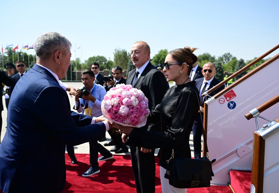 President Ilham Aliyev visits Kyrgyzstan - UPDATED