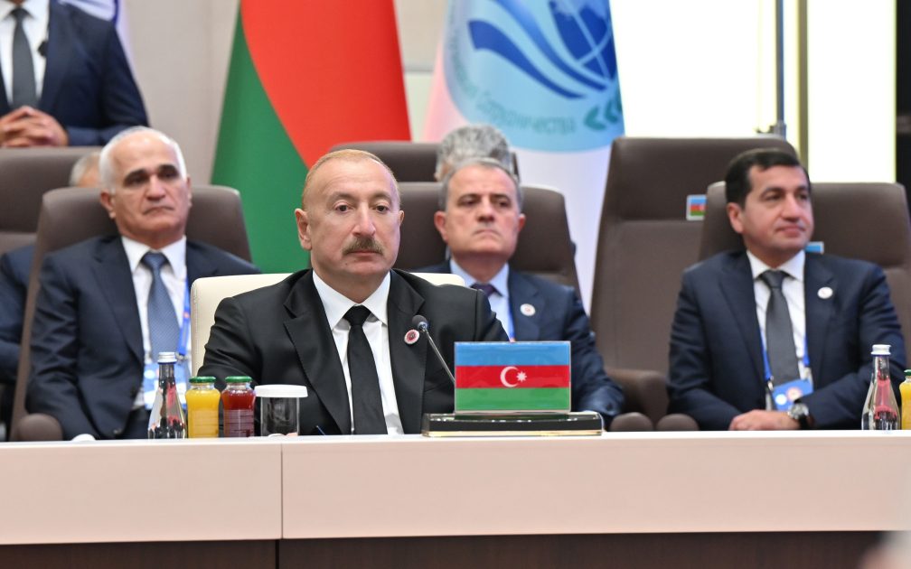 Prezident İlham Əliyev “ŞƏT plyus” formatında keçirilən görüşdə çıxış edib - YENİLƏNİB 4