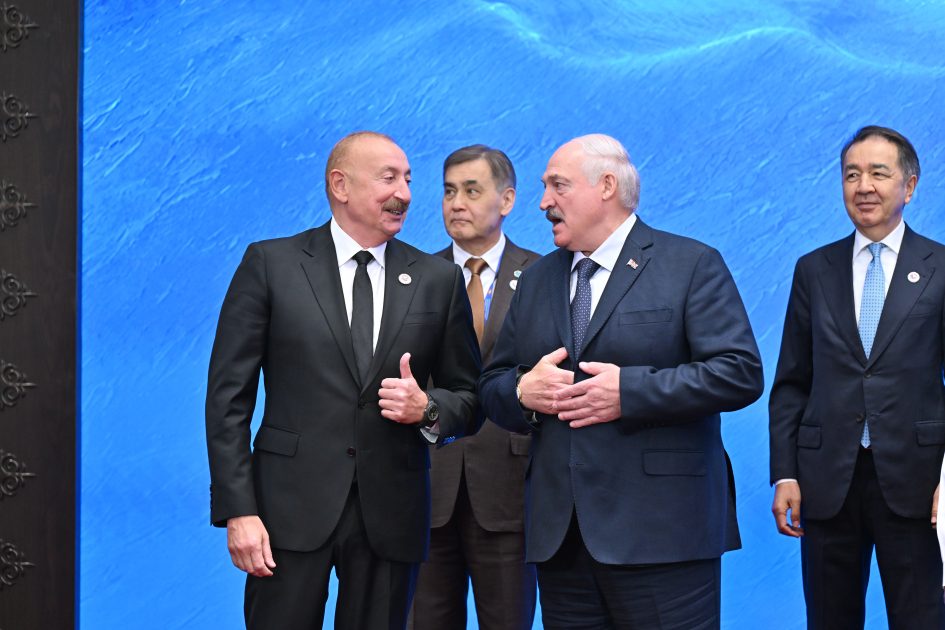 Prezident İlham Əliyev “ŞƏT plyus” formatında keçirilən görüşdə çıxış edib - YENİLƏNİB 4