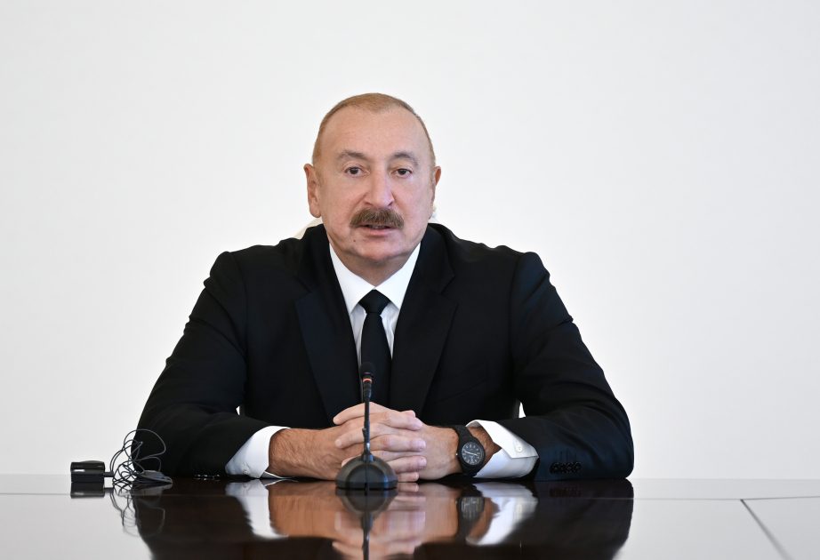 Prezident: Türk dünyası, Qafqaz, İslam aləmi bir yerdə olanda heç kim bizə bata bilməz