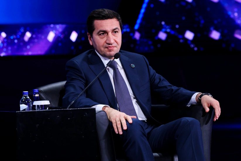 Prezidentin köməkçisi Buxarada Yusif Qarabağinin məzarını ziyarət edib