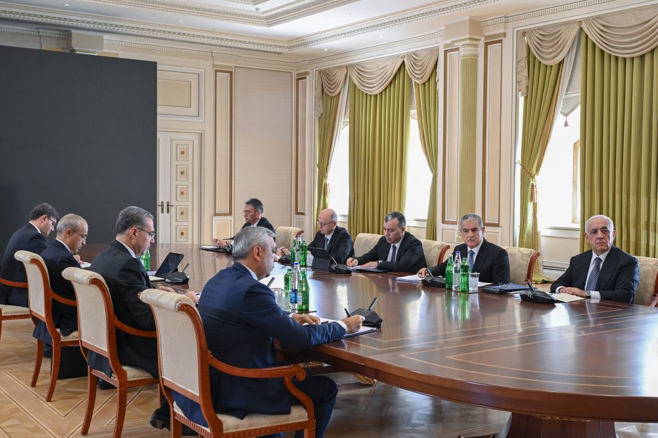 Prezidentin sədrliyi ilə dağ-mədən və metallurgiya sənayesinin inkişafına dair müşavirə keçirilib