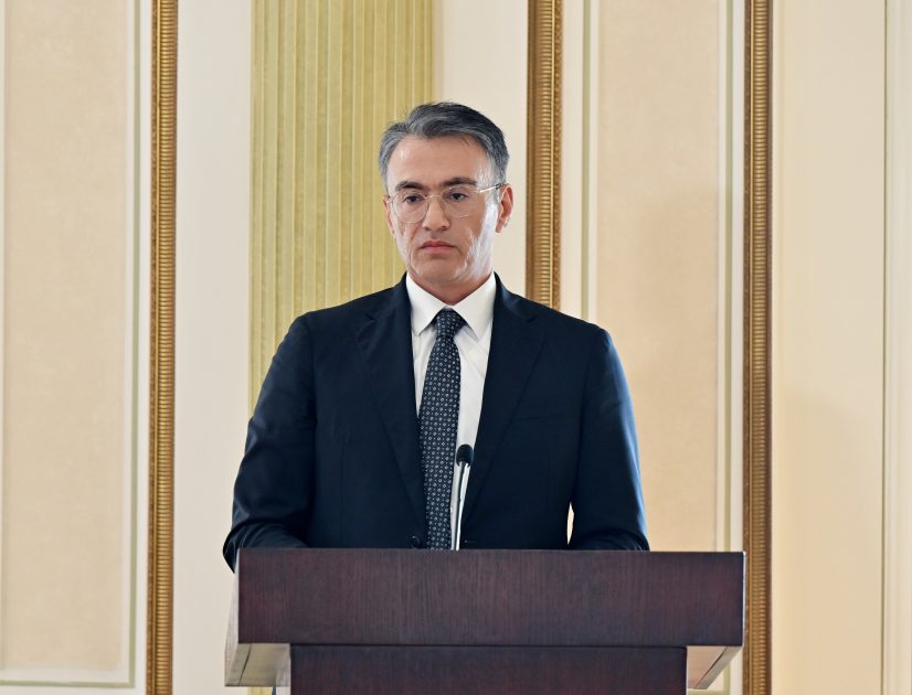 Prezidentin sədrliyi ilə dağ-mədən və metallurgiya sənayesinin inkişafına dair müşavirə keçirilib