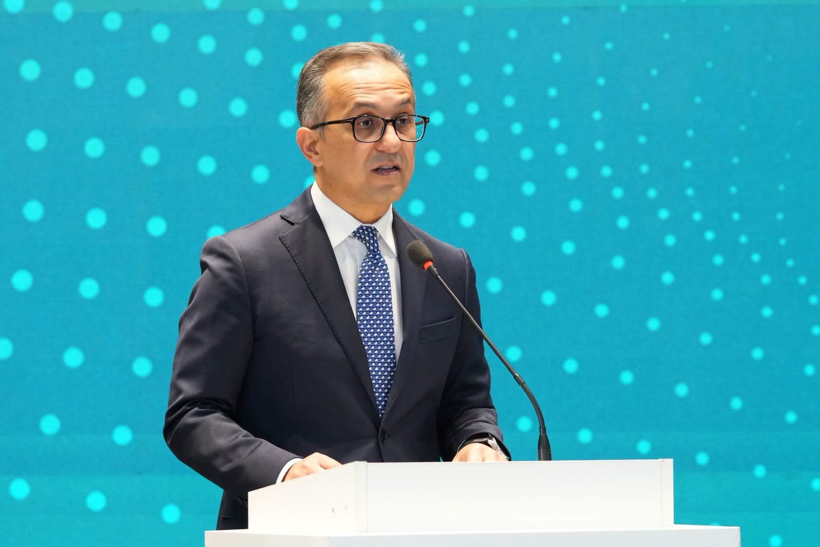 Ramin Məmmədov: Azərbaycanın dünyəvi idarəetmə modeli ilə dini dəyərlər arasında ziddiyyət yoxdur