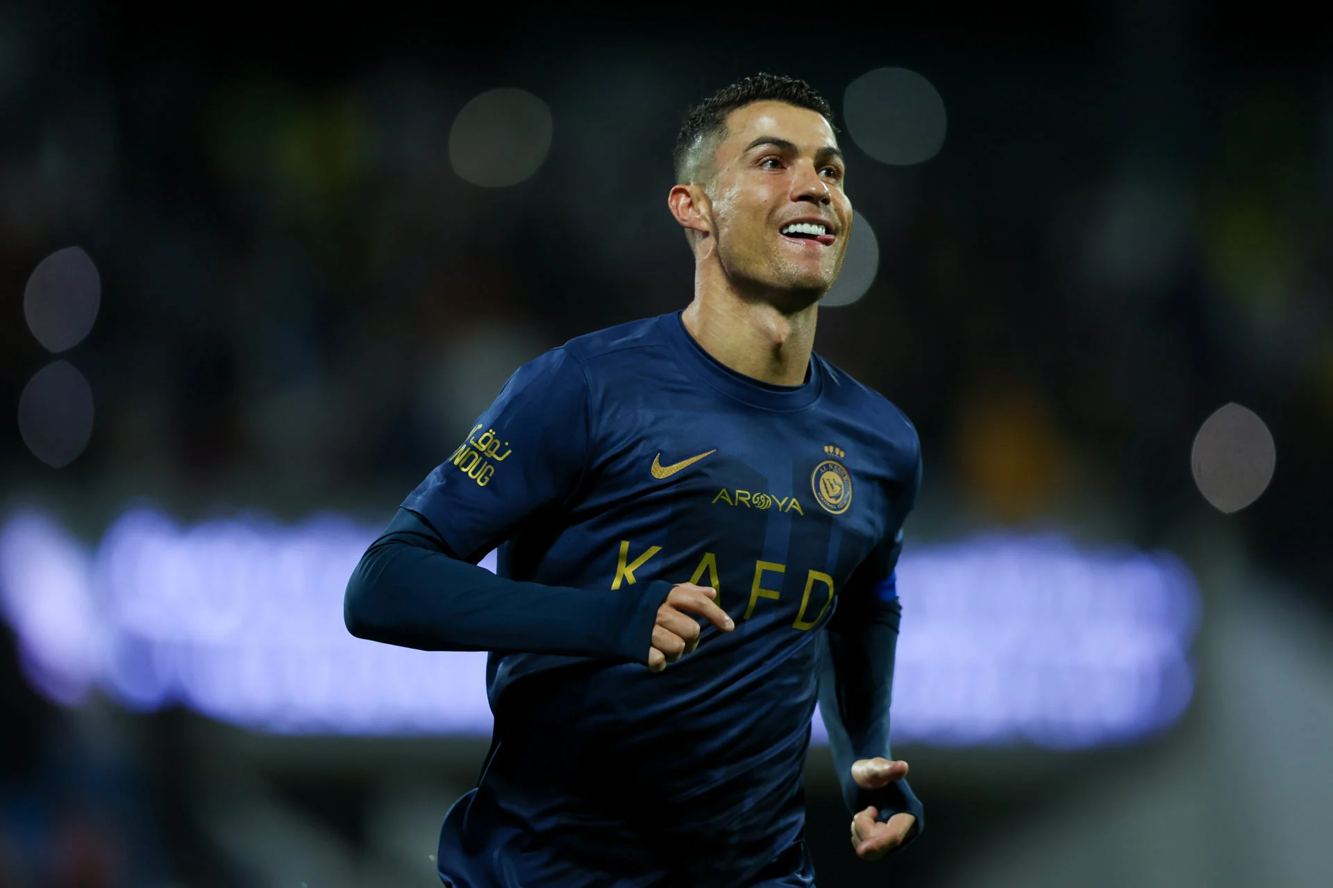 Ronaldo millidən kənarlaşdırılıb