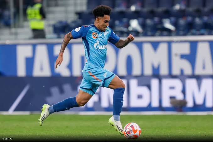 "Sabah" "Zenit"in futbolçusunu icarəyə götürür