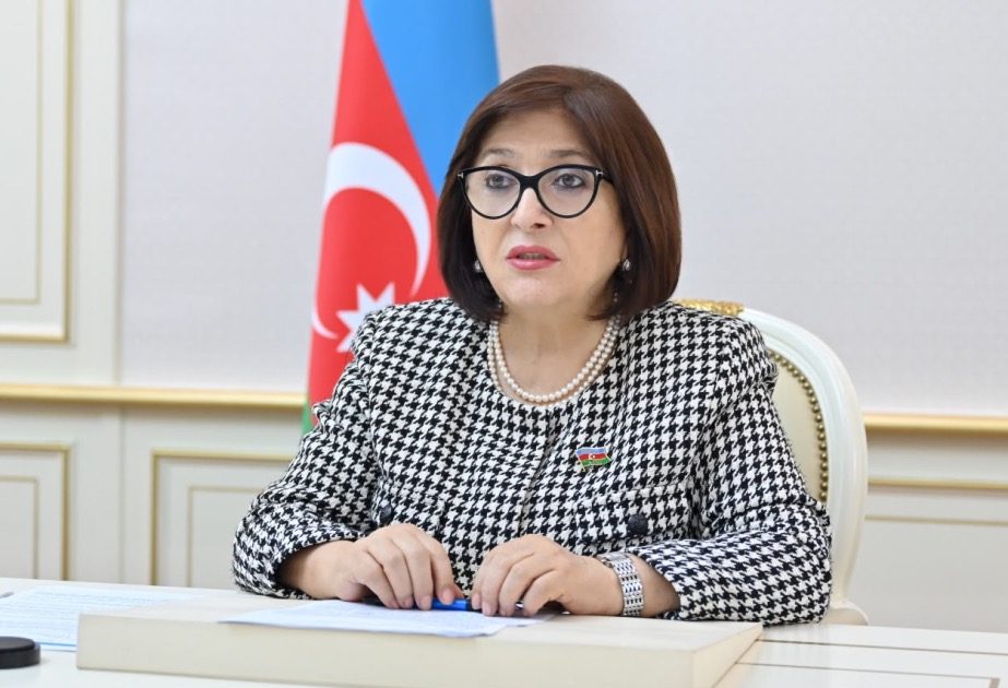 Sahibə Qafarova: Süni intellekt müəllimləri və insan münasibətlərini əvəz edə bilməz
