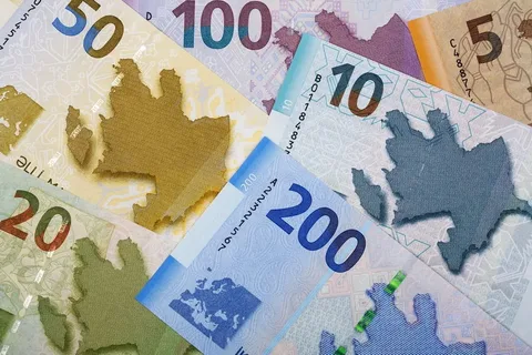 Son 9 ayda ödənişli xidmətlərin dəyəri 12 milyard manatı ötüb