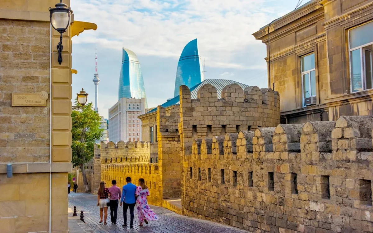 Turistlər üçün güzəştli qatar biletləri və Naxçıvana çarter reysləri təşkil olunacaq
