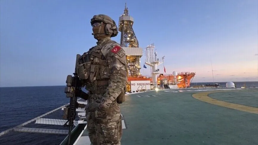 Türkiyə və Somali hərbçiləri piratların ələ keçirdiyi gəmini azad ediblər