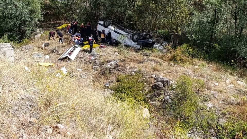 Türkiyədə mikroavtobus qəzası baş verib