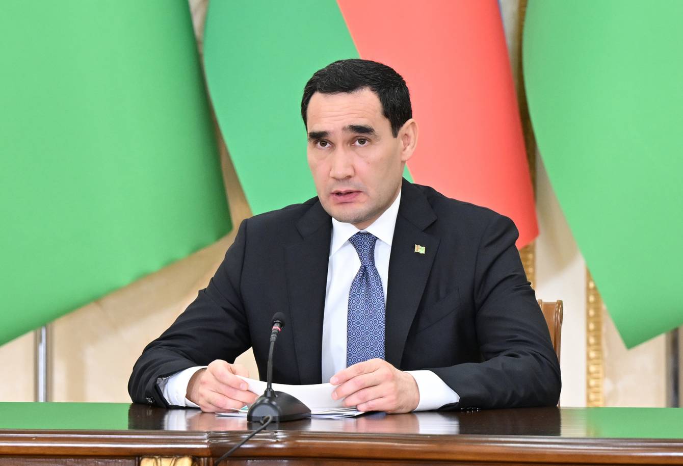 Türkmənistan prezidenti Ermənistana səfər edib