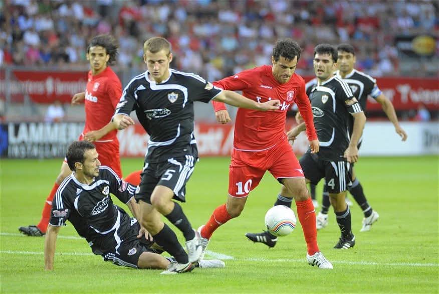 “Tvente” “Qarabağ”la əvvəlki oyunlarını xatırladı