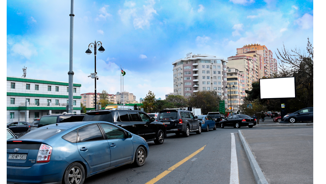 Həsən bəy Zərdabi və Heydər Hüseynov küçələrinin kəsişməsində yeni layihə icra olunur