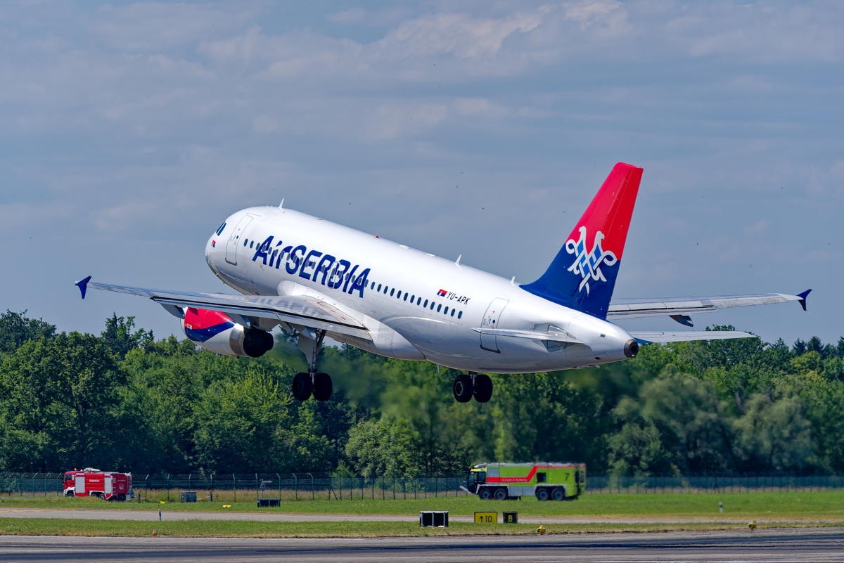 Belqrad–Bakı birbaşa aviareyslərinin açılış tarixi açıqlanıb