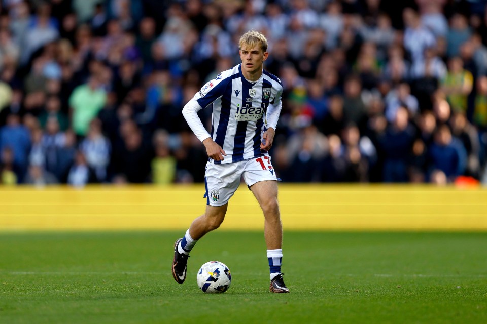 “Mançester Yunayted” icarəyə verdiyi futbolçunu geri çağırdı