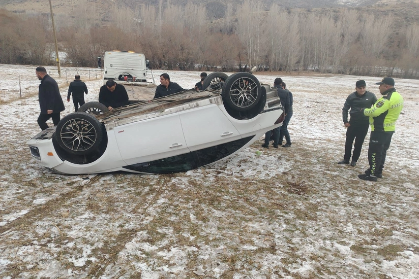 Şahbuzda avtomobil qaz xəttinə çırpılıb, 450 abonent qazsız qalıb